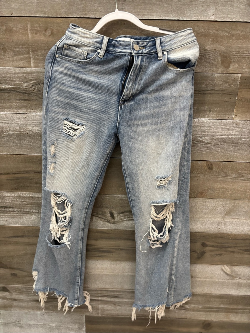 Women’s Distressed Light Blue Cropped Jeans - Casual Everyday